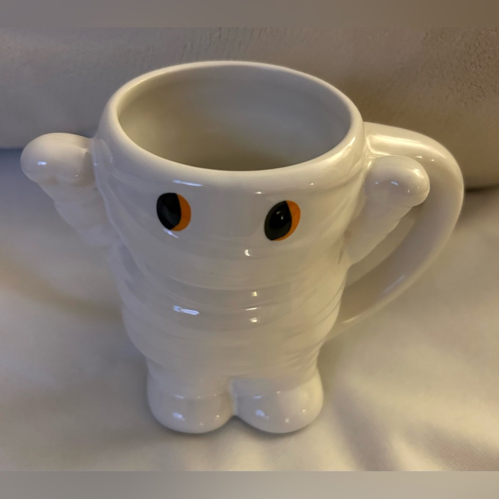 “Hide and Eek” Mummy Mug. 12oz (Target 2023) - Picture 3 of 10